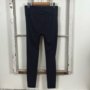 Under armour workout leggings purple size large women